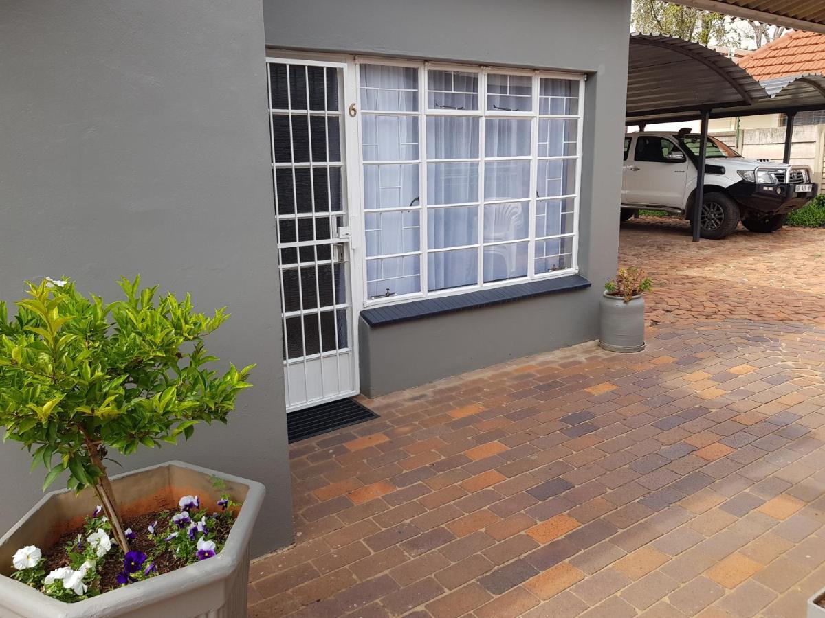 Accommodation@Park1285 Pretoria-Noord Exterior foto